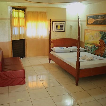 Nipa Hut Resort San Leonardo Екстер'єр фото