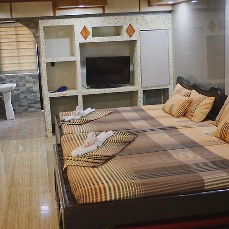 Nipa Hut Resort San Leonardo Екстер'єр фото