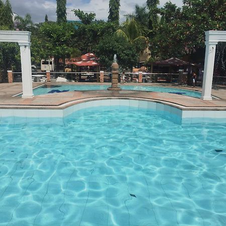 Nipa Hut Resort San Leonardo Екстер'єр фото